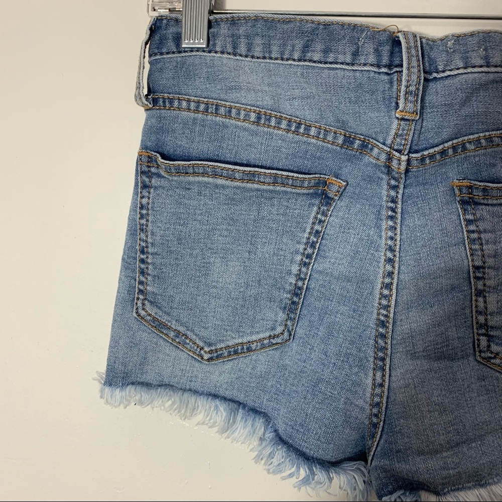 Band of Gypsies Zoey Frayed Hem Button Fly Distressed Shorts Size 25 - Picture 9 of 12